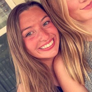 Meet your Posher, Mckenzie